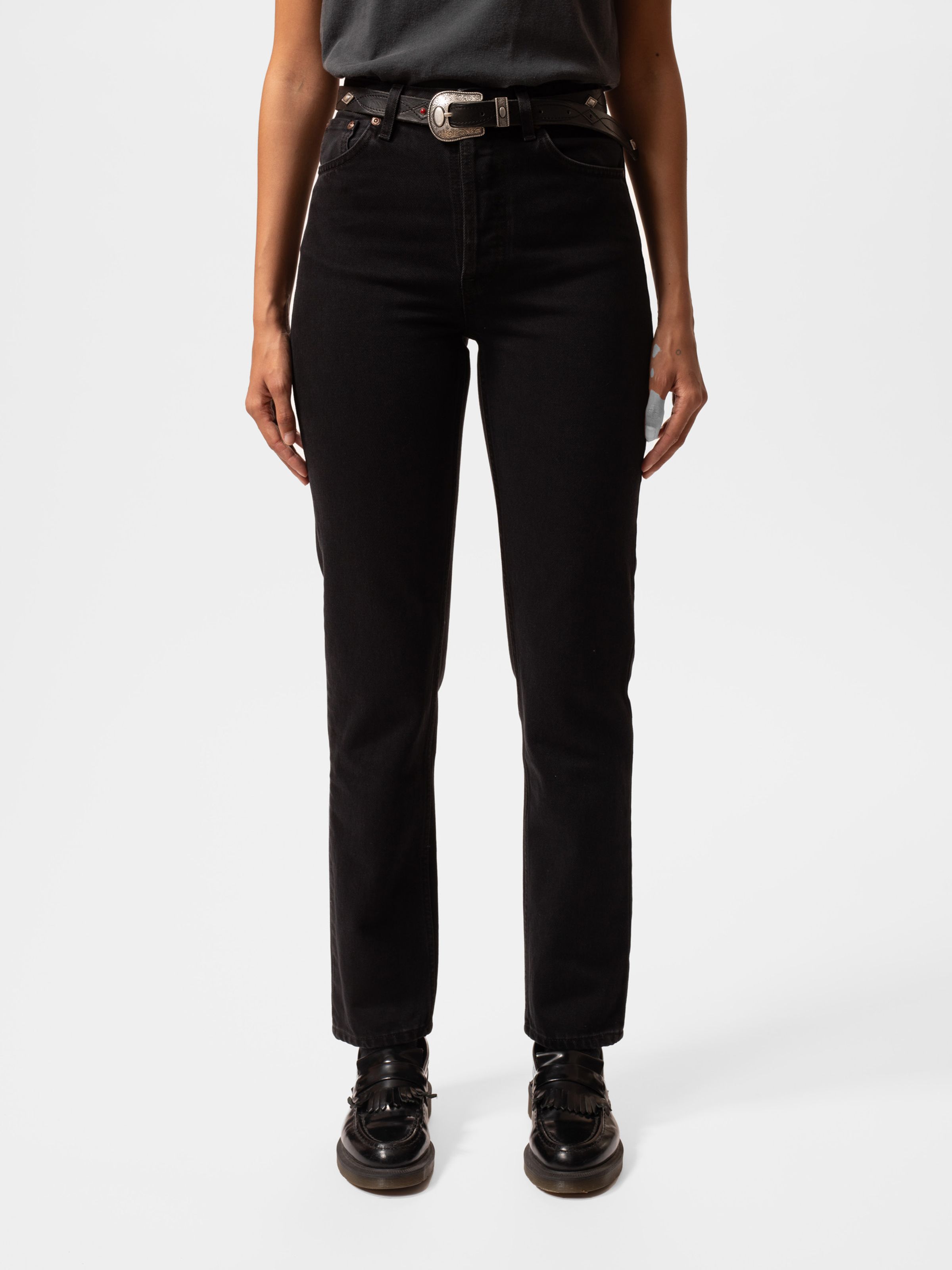 Nudie Jeans Breezy Britt Aged Black, women's regular tapered jeans shown from the front on a model.