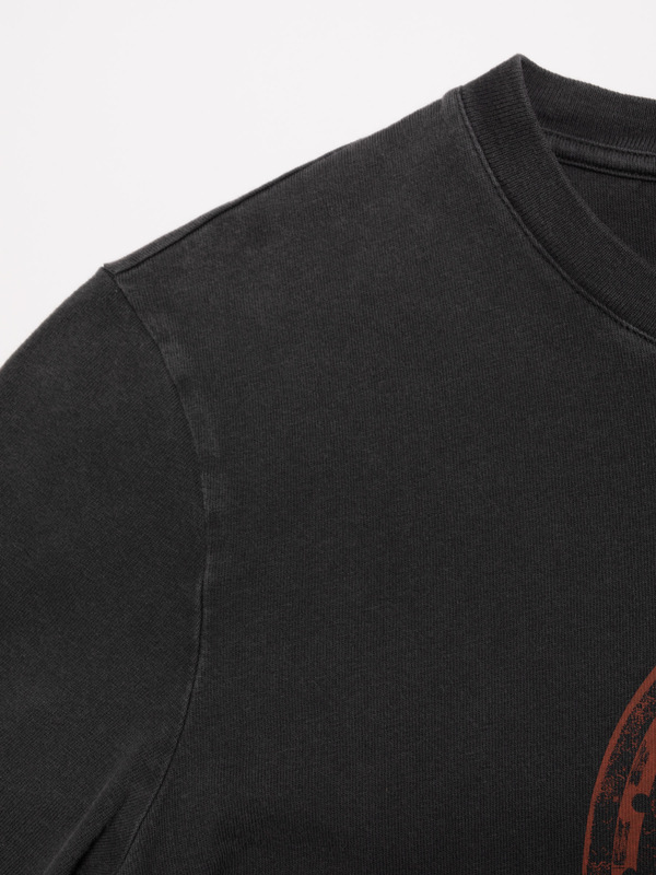 tシャツ Nudie Jeans/ヌーディージーンズ Joni Bad News T-Shirt /  Antracite レディース Nudie Jeans tシャツ Jeans/ヌーディージーンズ Joni Bad News T