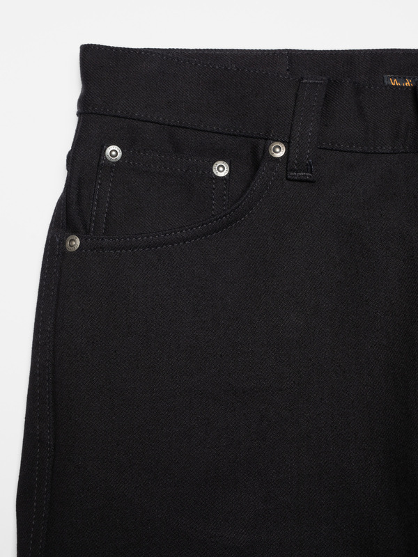 Slim Jim Dry Black Tar slim fit jeans | Nudie Jeans