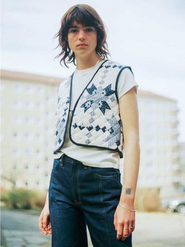 Lill Quilted Cotton Vest Offwhite Blue