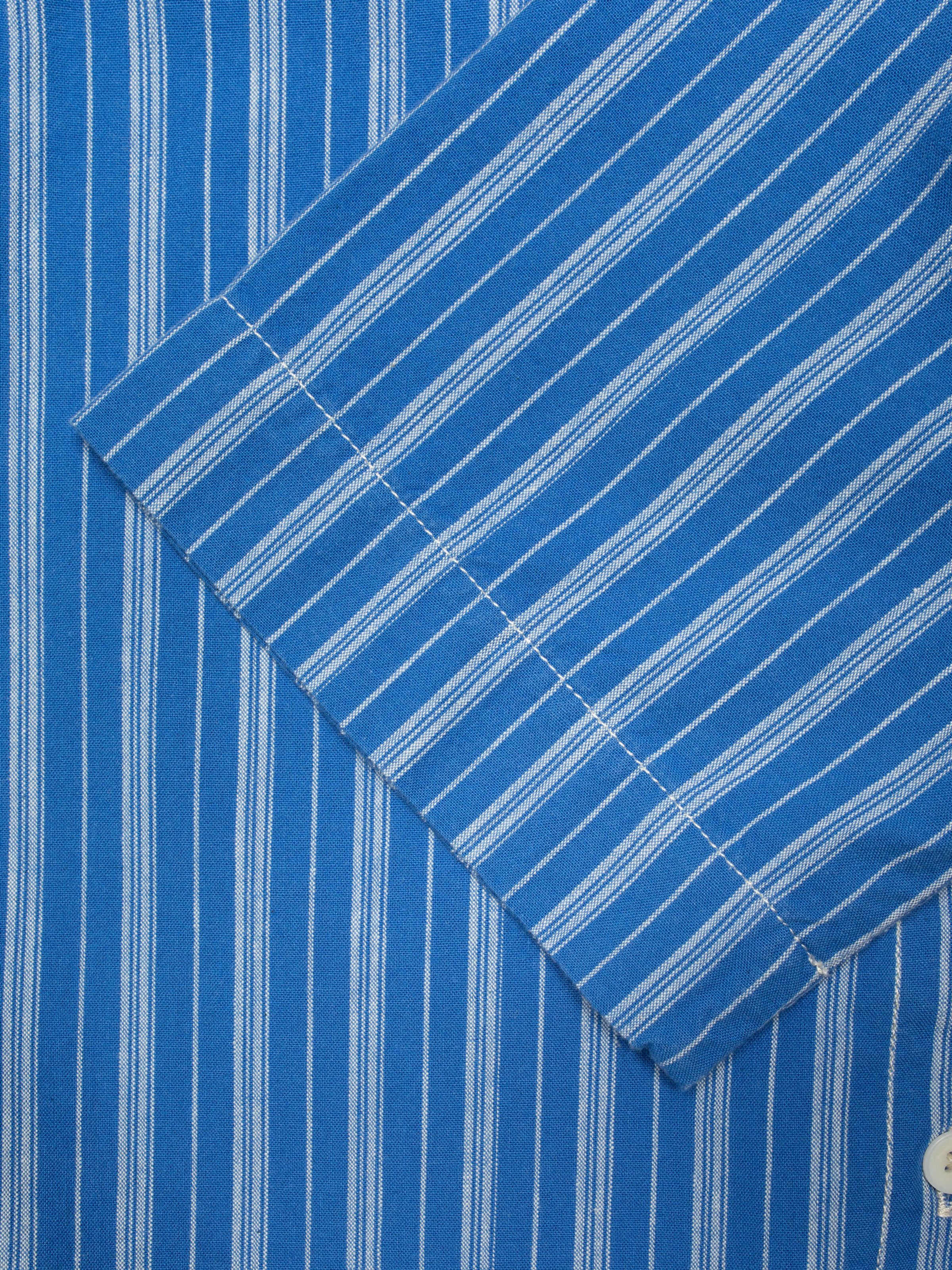 Nudie Jeans Danielle Dress Striped in Blue/Offwhite, close-up of the sleeve showing the striped fabric.