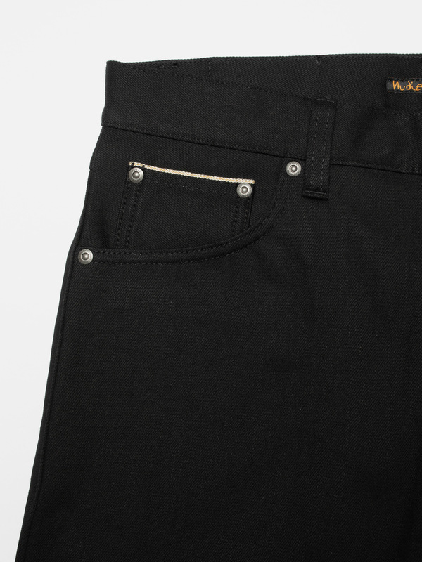 Solid Ollie Dry Black Selvage slim fit jeans | Nudie Jeans