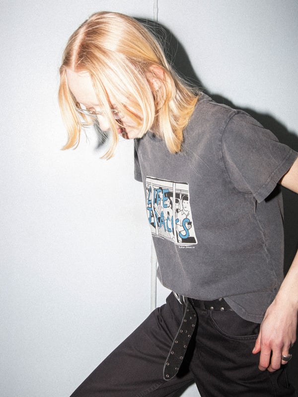 NUDIE JEANS Frankie T-Shirt Life Tracks II Antracite
