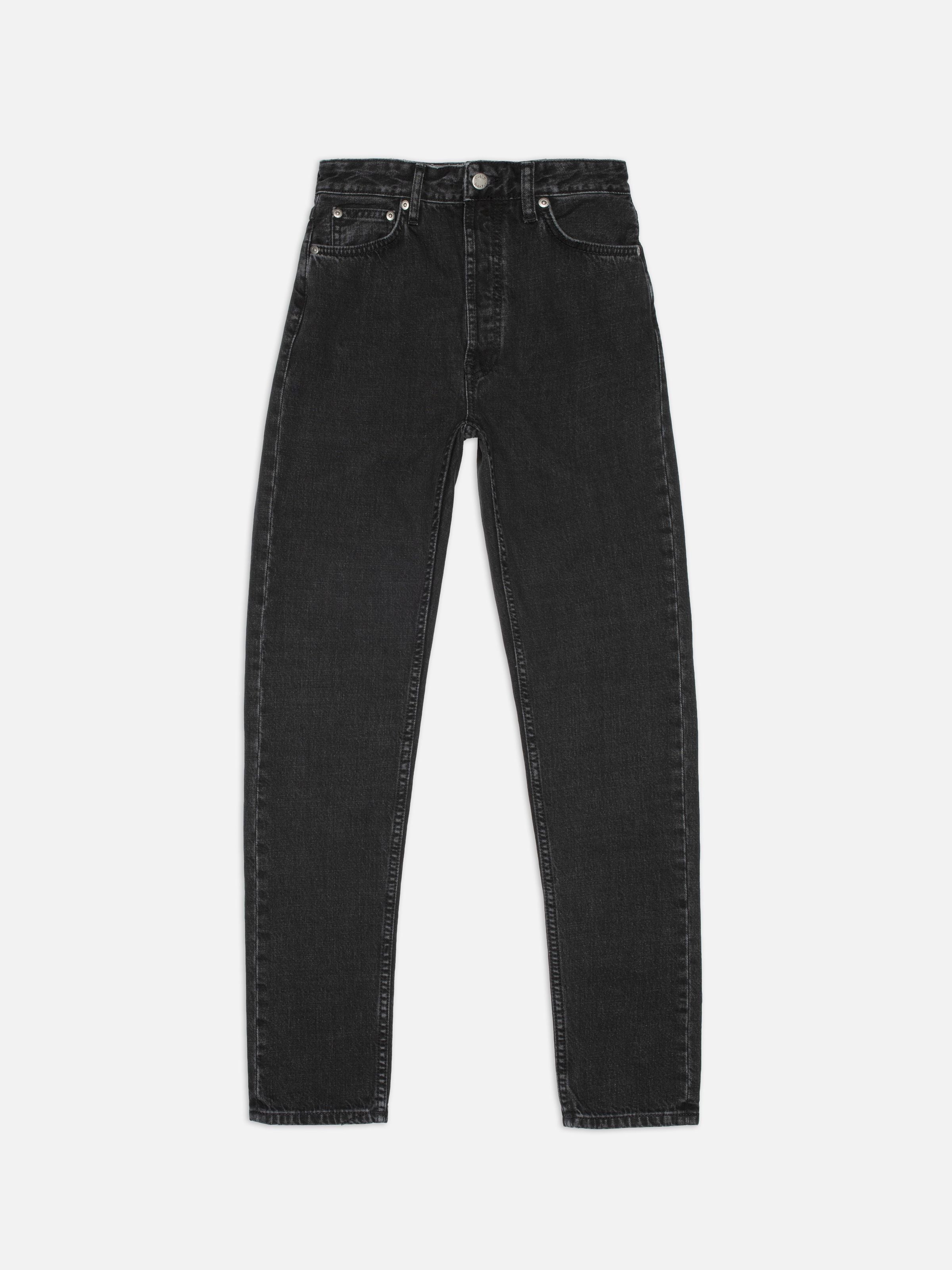 Nudie Jeans Breezy Britt Friendly Black, high-waisted regular tapered jeans in organic cotton rigid denim, front view.